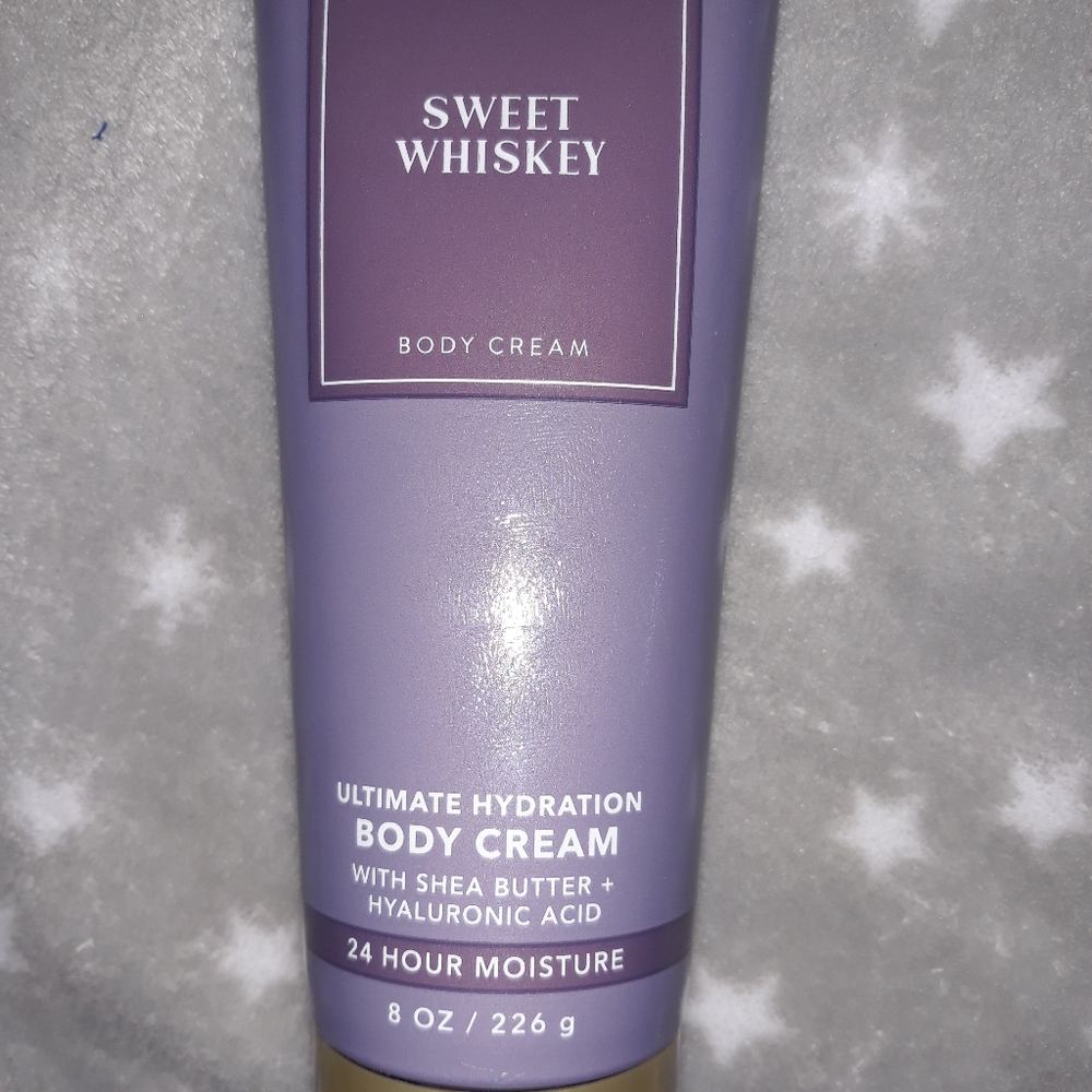 Bath and body works Sweet Whiskey 8oz body cream